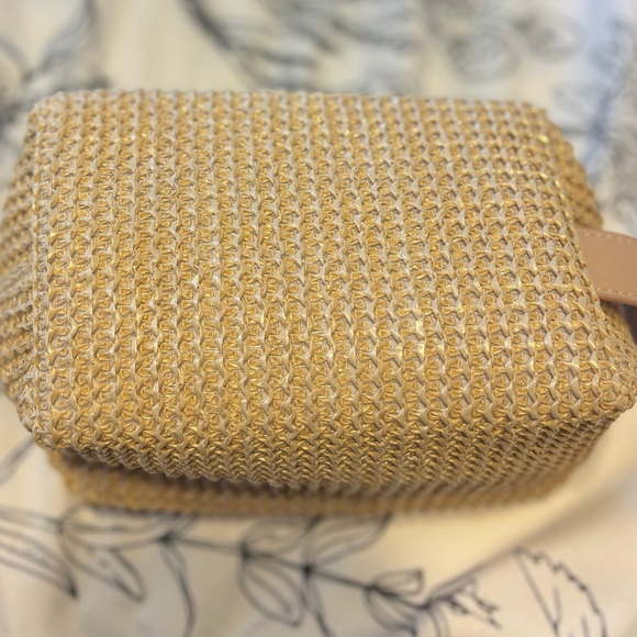 Pureology Other - New Stylish Wicker Design Make-up Bag By Pureology